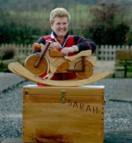 sally6.jpg (21582 bytes)